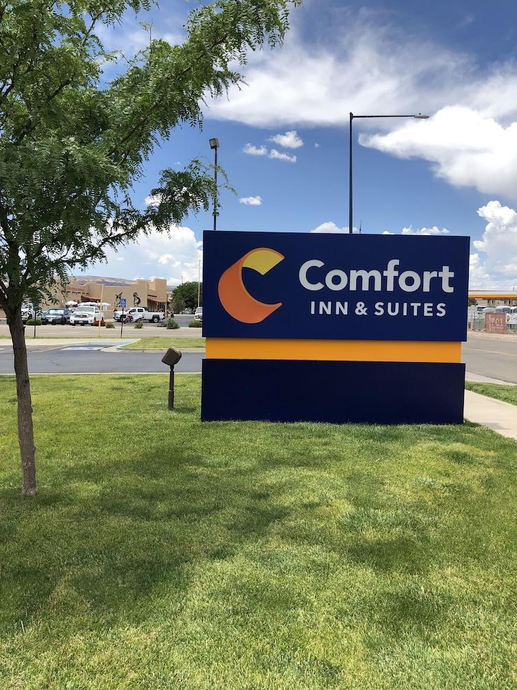 Comfort Inn & Suites Фрута Екстериор снимка