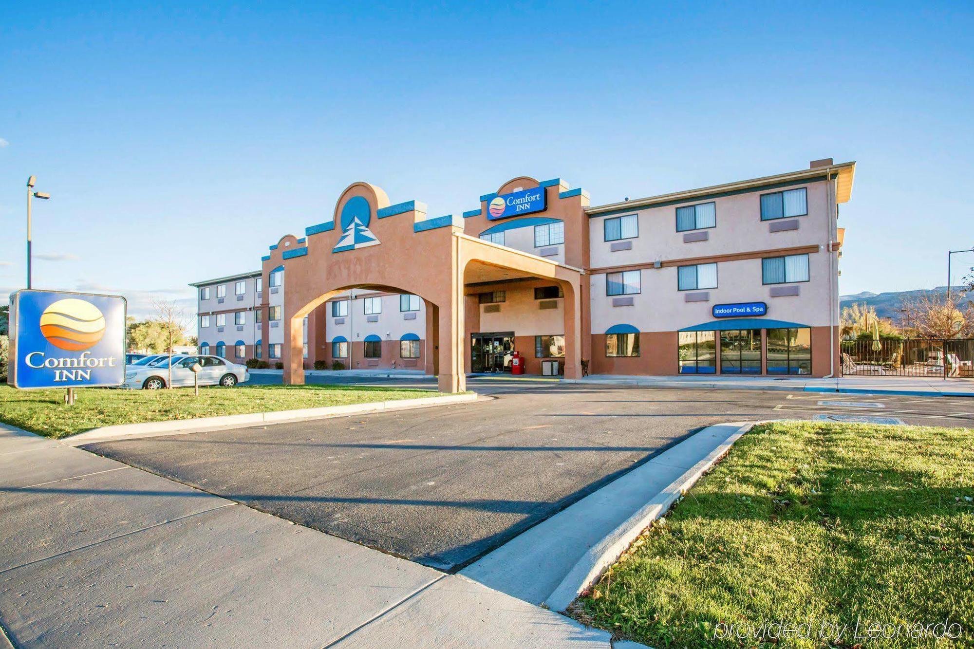 Comfort Inn & Suites Фрута Екстериор снимка