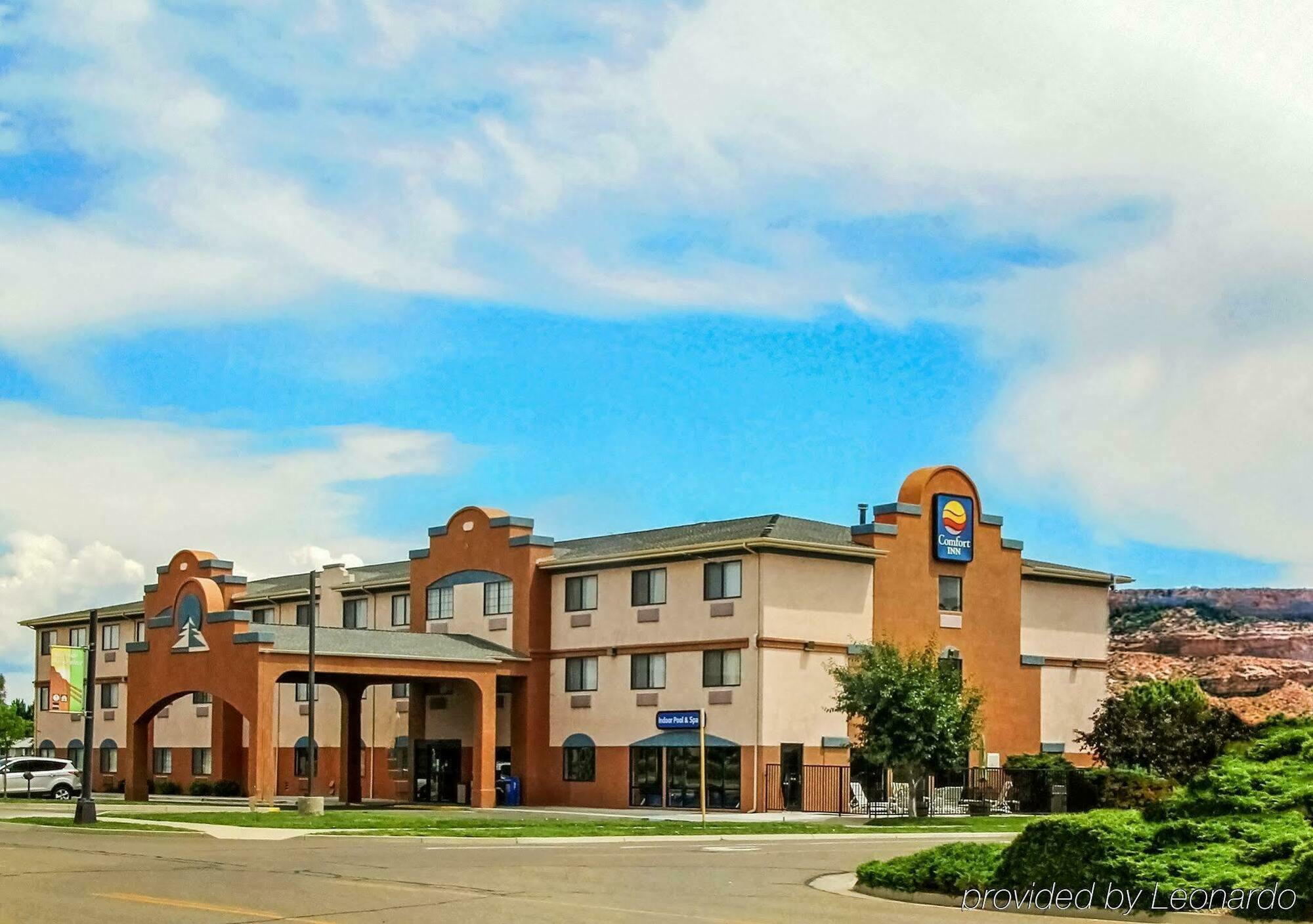 Comfort Inn & Suites Фрута Екстериор снимка
