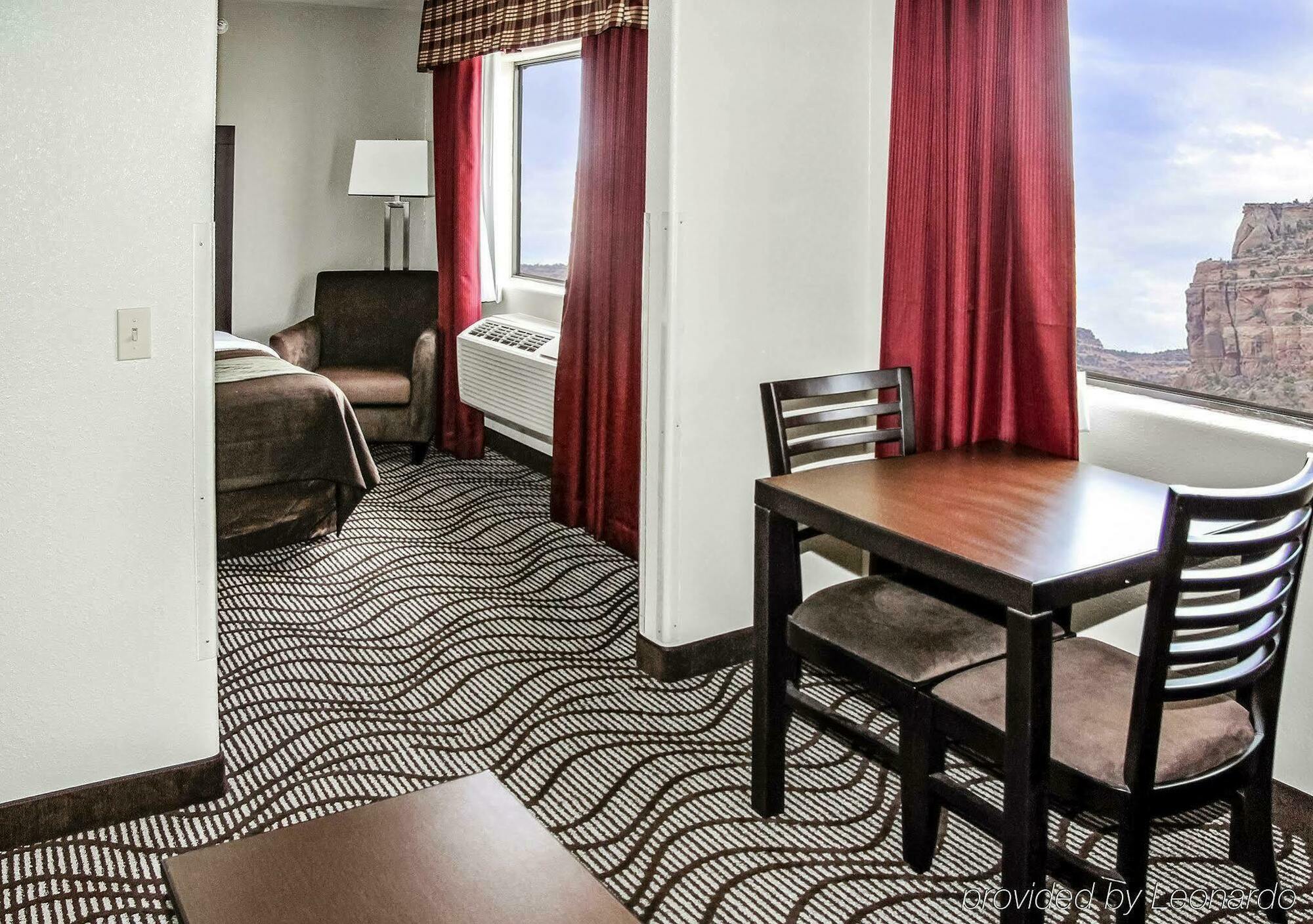 Comfort Inn & Suites Фрута Екстериор снимка